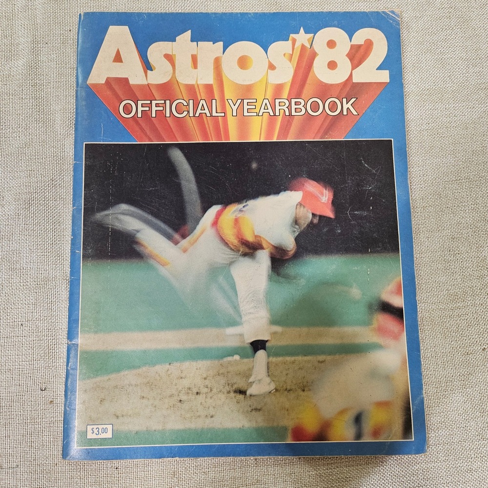 Houston Astros 1982 Official Yearbook Baseball Program Magazine Bob Knepper